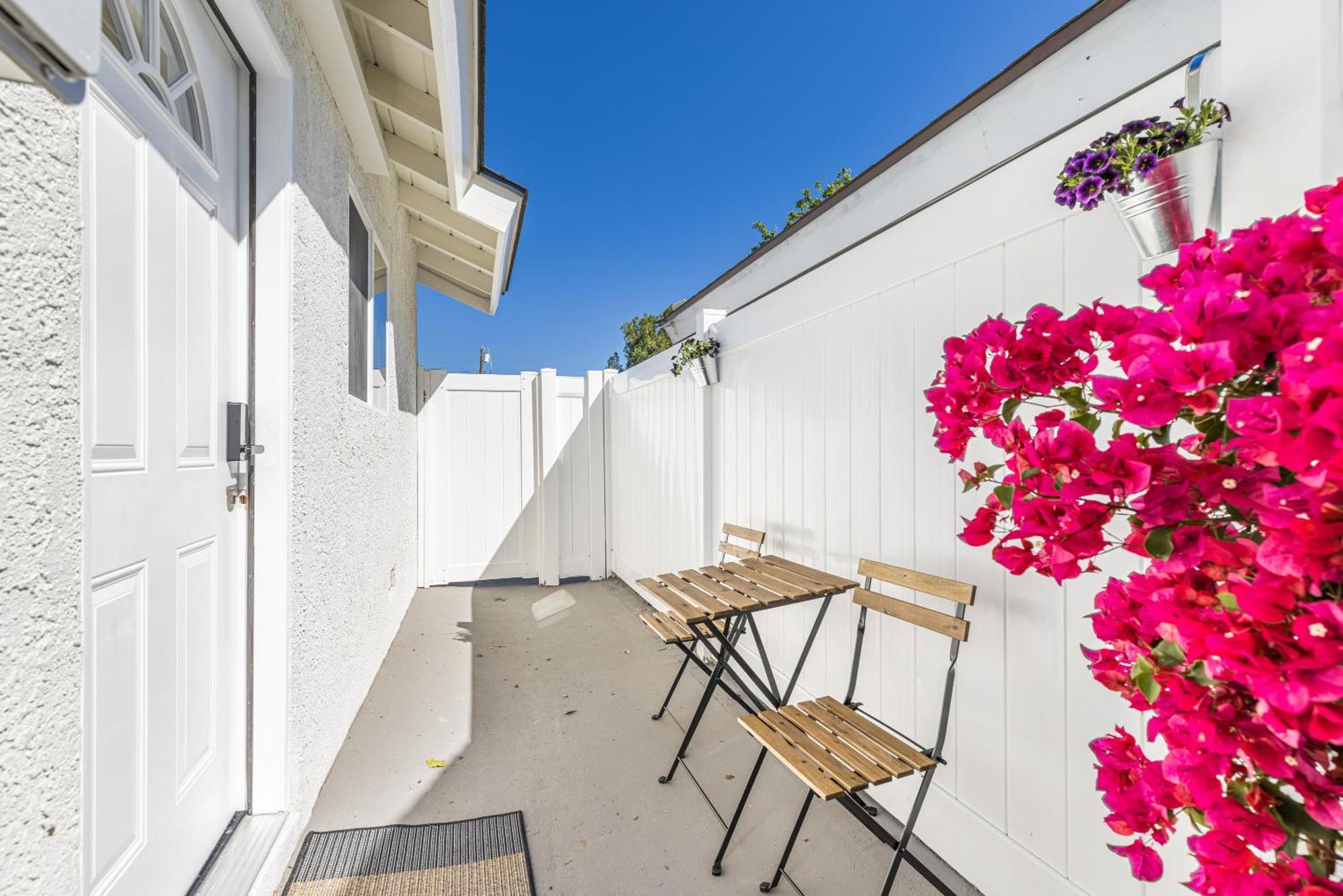 Private Stylish Studio, Near Csun, Fast Wi-Fi ロサンゼルス エクステリア 写真