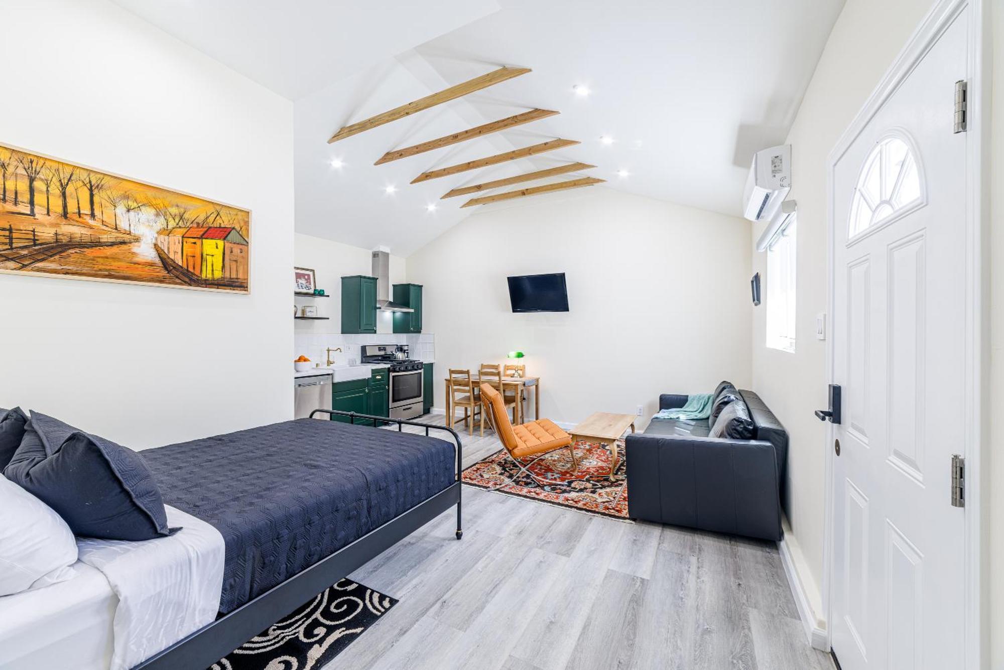 Private Stylish Studio, Near Csun, Fast Wi-Fi ロサンゼルス エクステリア 写真